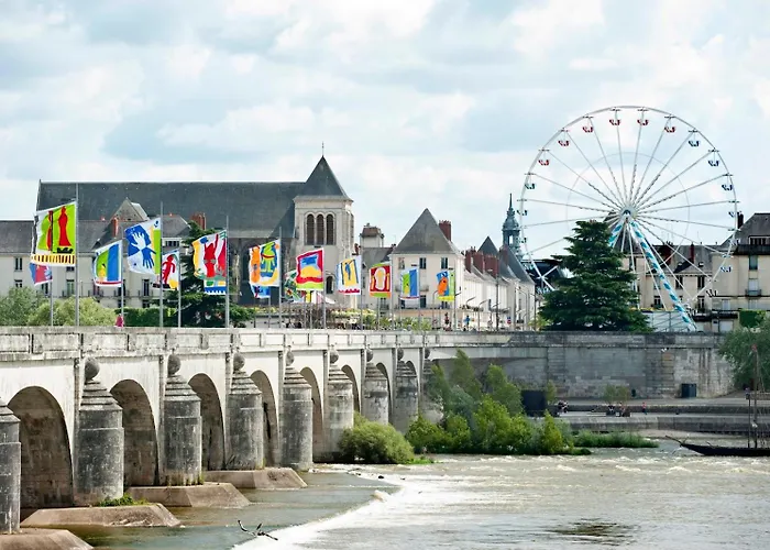 Le Saint Martin / Cathedrale *