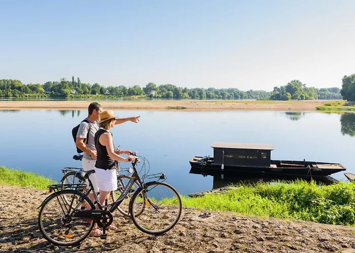 Le Saint Martin / Cathedrale Daire *